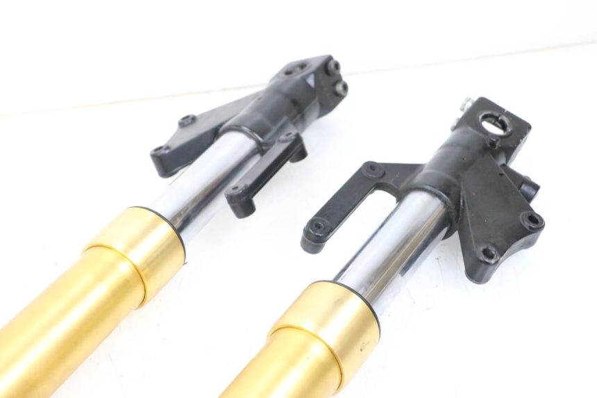 photo de FOURREAU FOURCHE HYOSUNG GTR 125 (2006 - 2008)