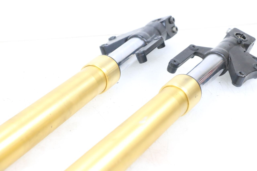 photo de FOURREAU FOURCHE HYOSUNG GTR 125 (2006 - 2008)