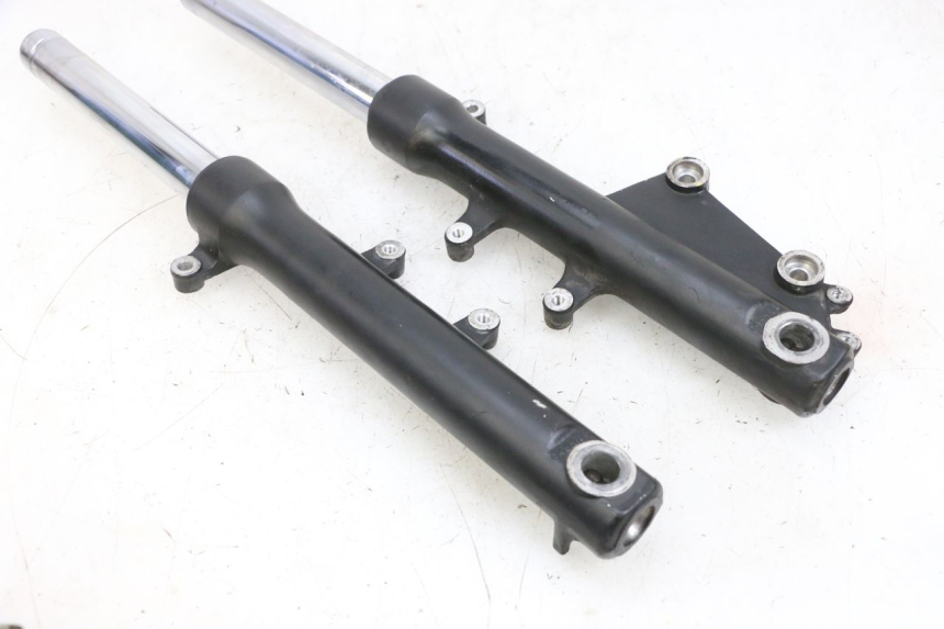 photo de FOURREAU FOURCHE PIAGGIO NEW TYPHOON 50 (2018 - 2021) - État de surface