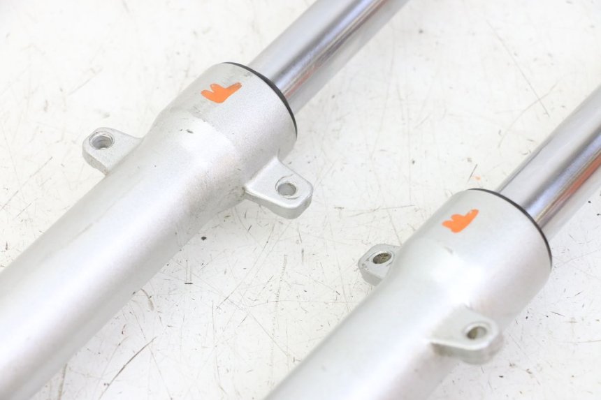 photo de FOURREAU FOURCHE PEUGEOT KISBEE 4T 50 (2010 - 2017)