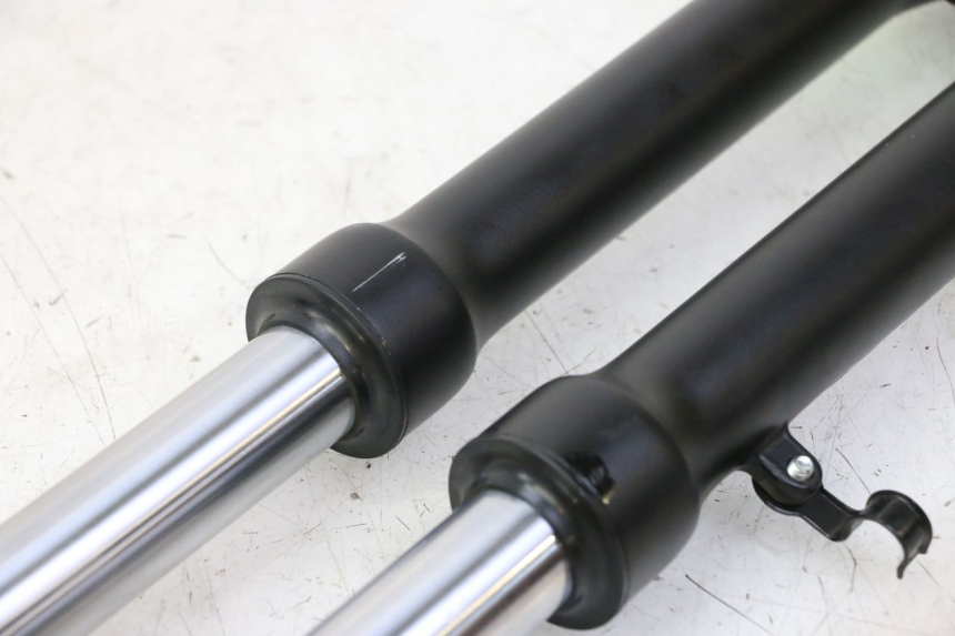 photo de FOURREAU FOURCHE APOLLO RFZ 125