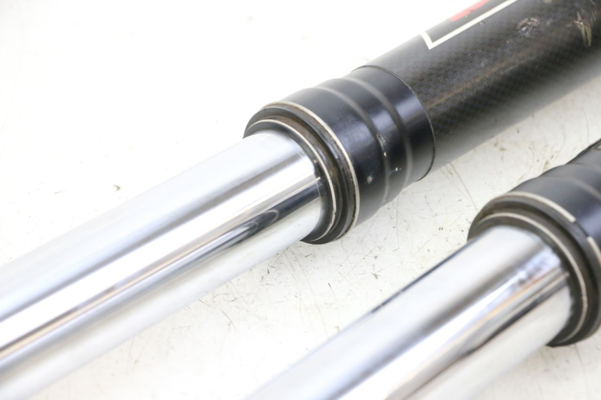 photo de FOURREAU FOURCHE KTM SUPERENDURO R 950 (2005 - 2009)