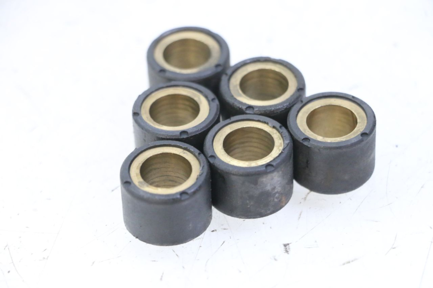 photo de GALETS VARIATEUR SUZUKI BURGMAN 125 (2007 - 2014)