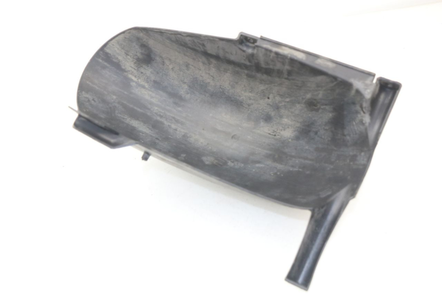 photo de GARDE BOUE ARRIERE YAMAHA YP MAJESTY 125 (2002 - 2006)