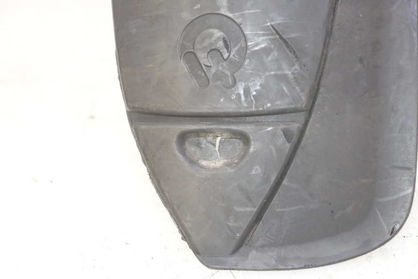 photo de GARDE BOUE AVANT QUADRO 4 4D 350 (2015 - 2018)