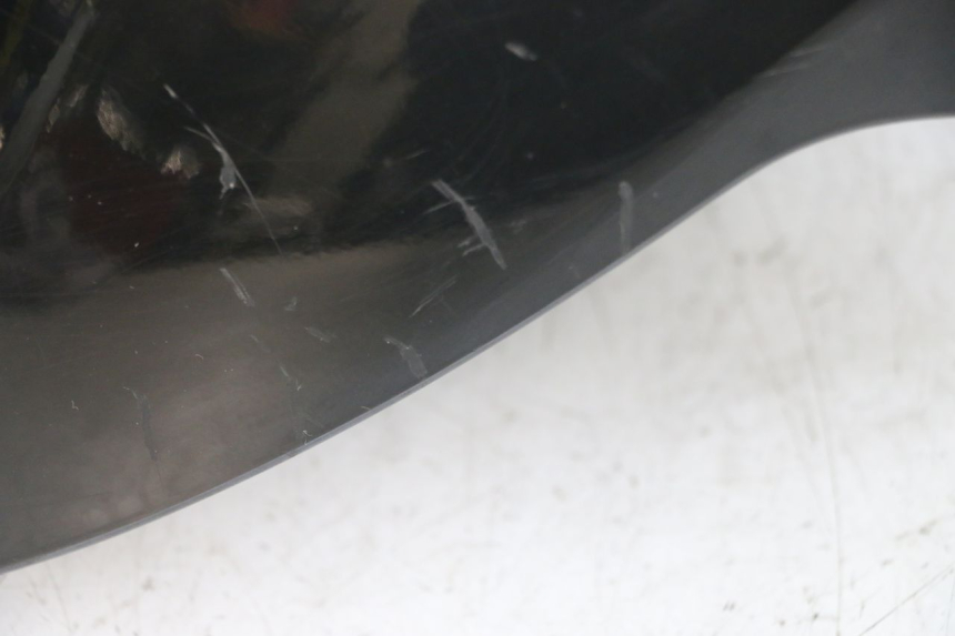 photo de GARDE BOUE AVANT SUZUKI BURGMAN 125 (2007 - 2014) - Marquages et références