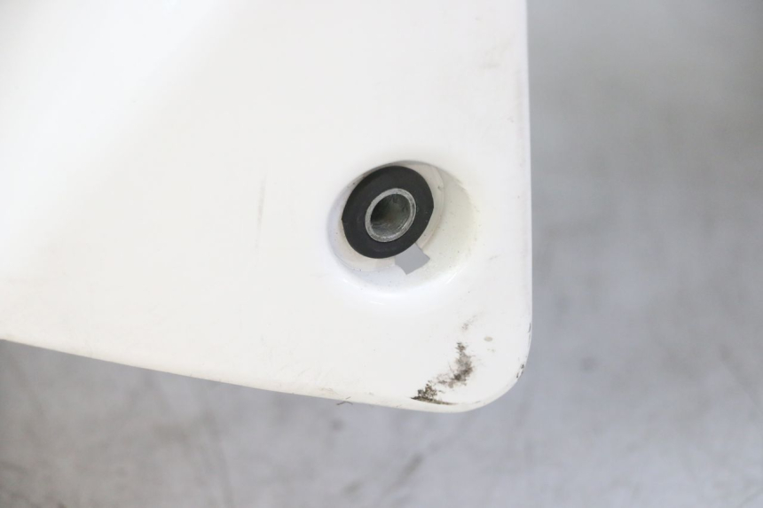 photo de GARDE BOUE AVANT KYMCO DINK STREET 125 (2009 - 2014)