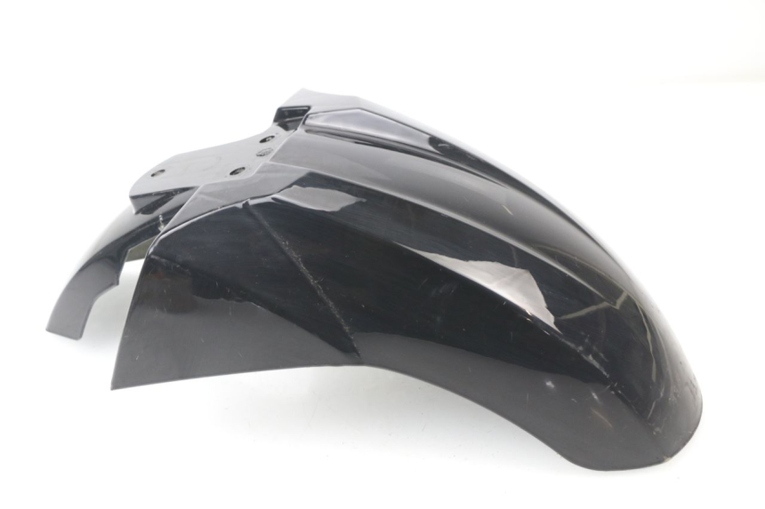 photo de GARDE BOUE AVANT TNT MOTOR FASTINO 4T 50 (2013 - 2019) - Gros plan technique