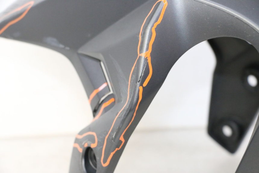 photo de GARDE BOUE AVANT SUZUKI GSR 750 (2011 - 2017)