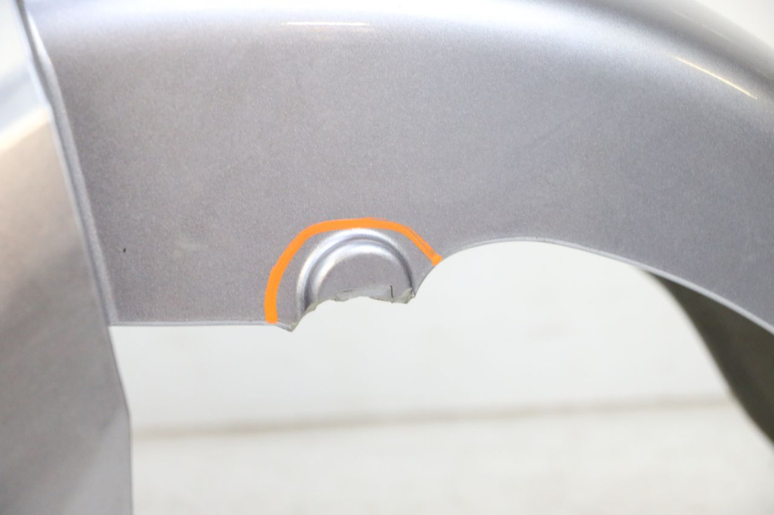 photo de GARDE BOUE AVANT SYM GTS EVO 125 (2009 - 2013) - Pièce contrôlée