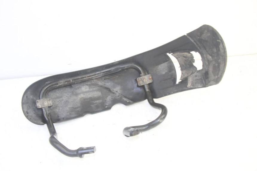 photo de GARDE BOUE AVANT PIAGGIO MP3 HPE 350 (2018 - 2020) - Marquages et références