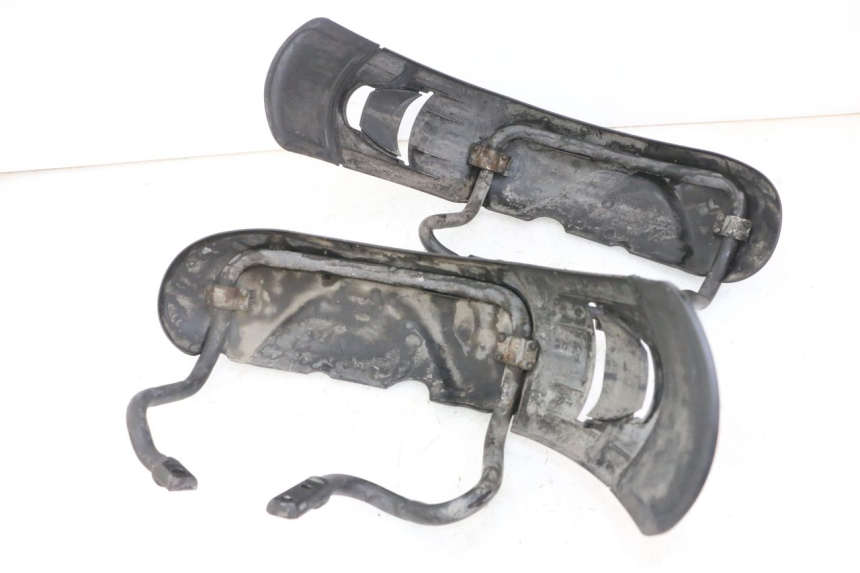 photo de GARDE BOUE AVANT PIAGGIO MP3 LT 300 (2010 - 2016)