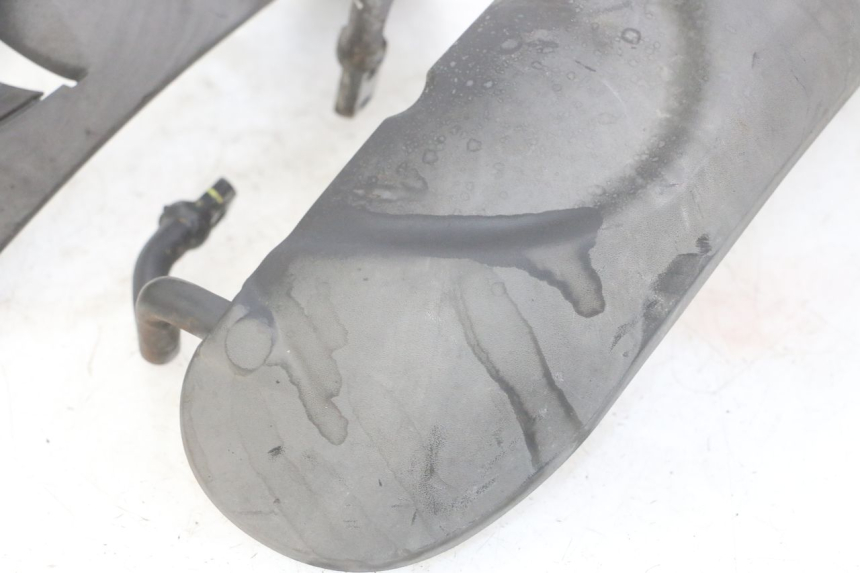 photo de GARDE BOUE AVANT PIAGGIO MP3 LT 300 (2010 - 2016)