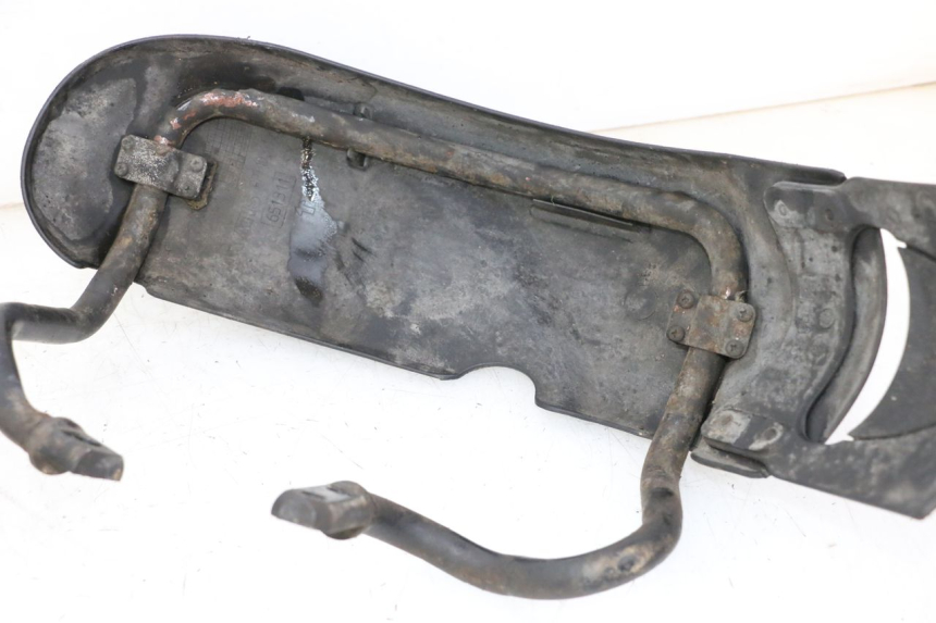 photo de GARDE BOUE AVANT PIAGGIO MP3 LT 300 (2010 - 2016)