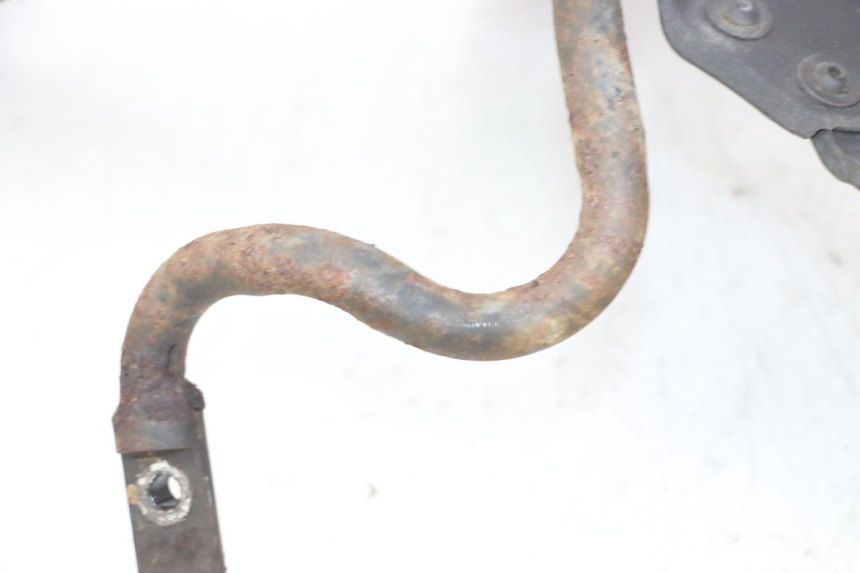 photo de GARDE BOUE AVANT PIAGGIO MP3 RL 250 (2007 - 2010)