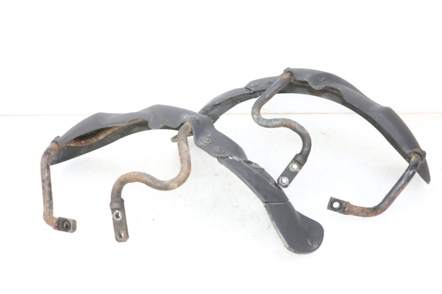 photo de GARDE BOUE AVANT PIAGGIO MP3 RL 250 (2007 - 2010)