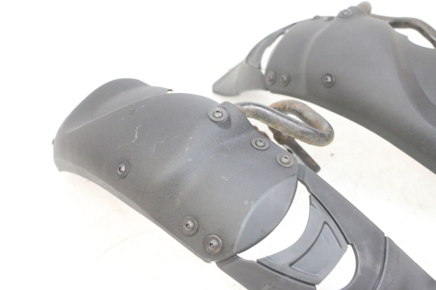 photo de GARDE BOUE AVANT PIAGGIO MP3 RL 250 (2007 - 2010) - Vue produit