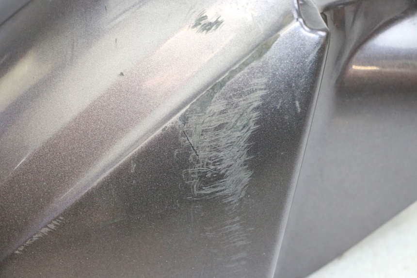 photo de GARDE BOUE AVANT YAMAHA NEO'S NEOS 2T 50 (1998 - 2007) - Gros plan technique