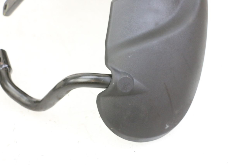 photo de GARDE BOUE AVANT PIAGGIO MP3 500 (2014 - 2016)