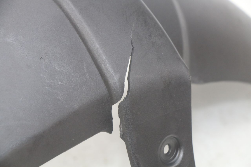 photo de GARDE BOUE AVANT YAMAHA SLIDER NAKED 50 (2004 - 2018)