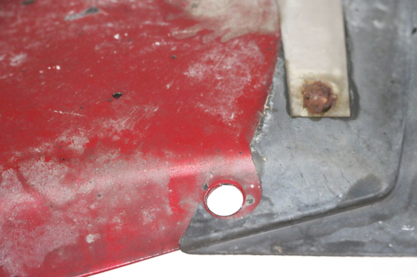 photo de GARDE BOUE AVANT TRIUMPH SPRINT 900 (1995 - 1998)