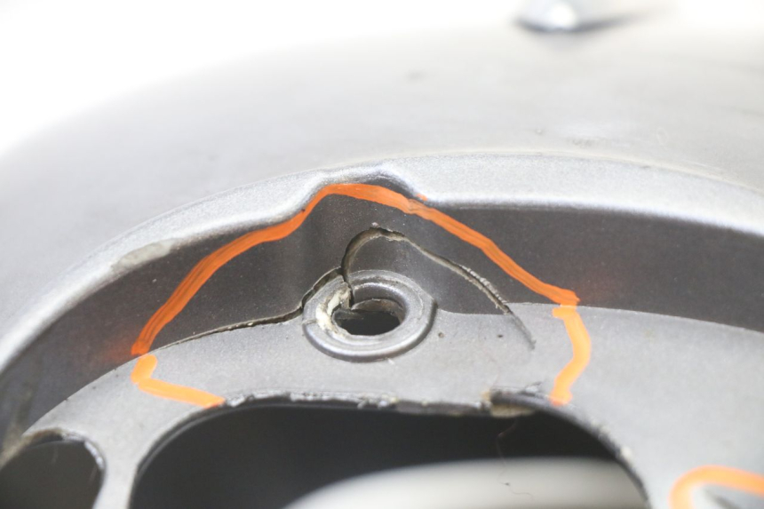 photo de GARDE BOUE AVANT PIAGGIO VESPA GRANTURISMO 125 (2003 - 2007)