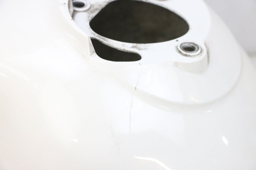 photo de GARDE BOUE AVANT PIAGGIO VESPA GTS SUPER IE 125 (2009 - 2016) - Zoom composants