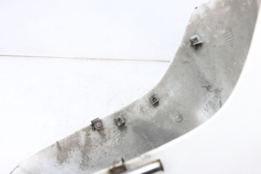 photo de GARDE BOUE AVANT PIAGGIO VESPA GTS SUPER IE 125 (2009 - 2016) - Zoom état d’usage