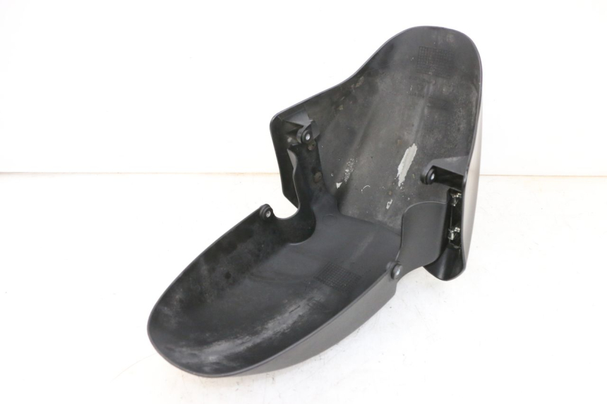 photo de GARDE BOUE AVANT PIAGGIO XEVO - X EVO 125 (2007 - 2016) - Autre angle de vue