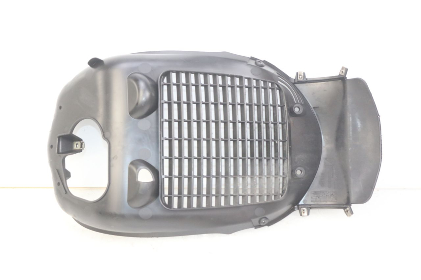 photo de GRILLE RADIATEUR PIAGGIO BEVERLY 125 (2010 - 2015)