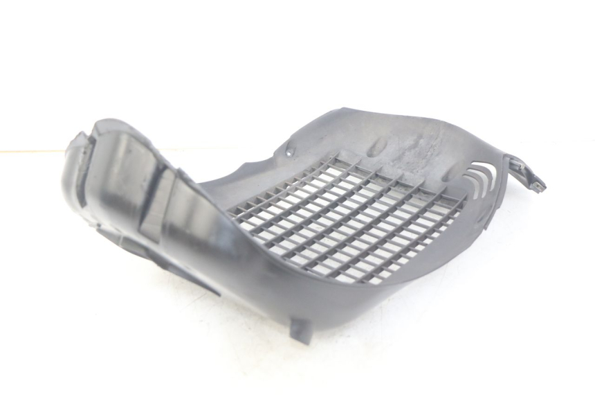 photo de GRILLE RADIATEUR PIAGGIO BEVERLY 125 (2010 - 2015)