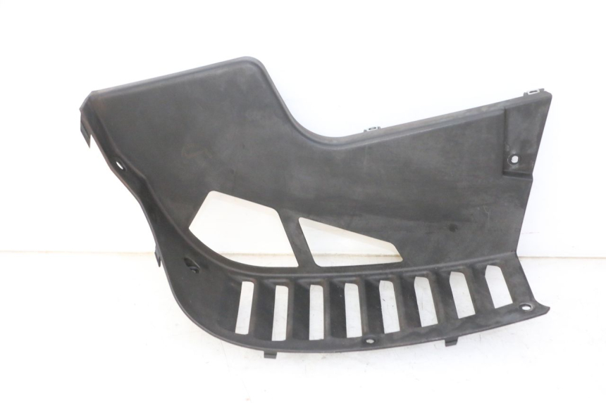 photo de GRILLE RADIATEUR DROITE QUADRO 4 4D 350 (2015 - 2018)