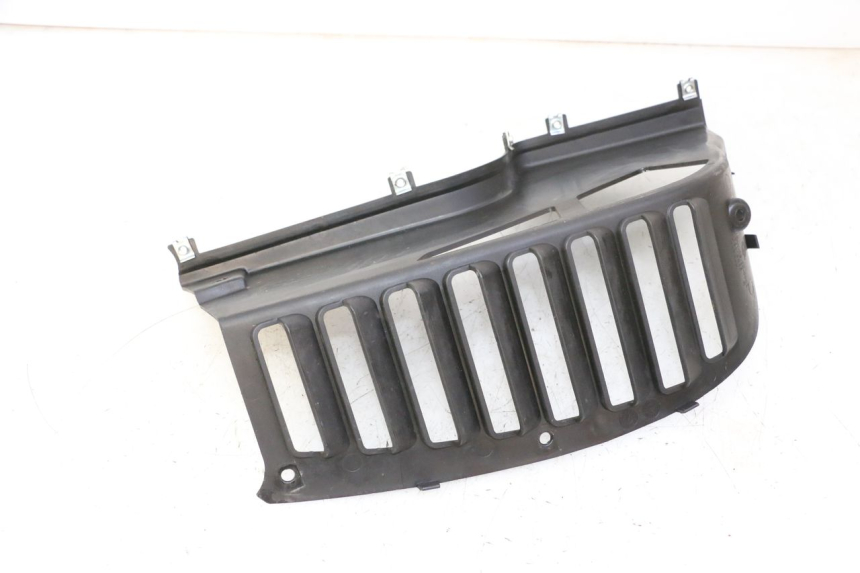 photo de GRILLE RADIATEUR DROITE QUADRO 4 4D 350 (2015 - 2018)
