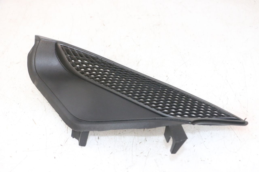 photo de GRILLE RADIATEUR DROITE PIAGGIO NRG POWER PUREJET 50 (2018 - 2021)