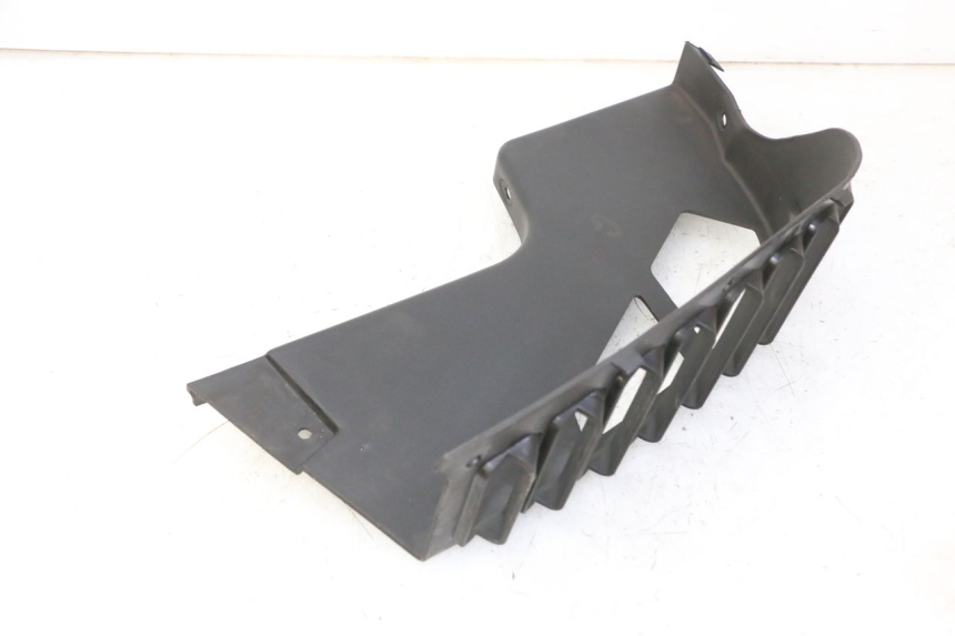 photo de GRILLE RADIATEUR GAUCHE QUADRO 4 4D 350 (2015 - 2018)