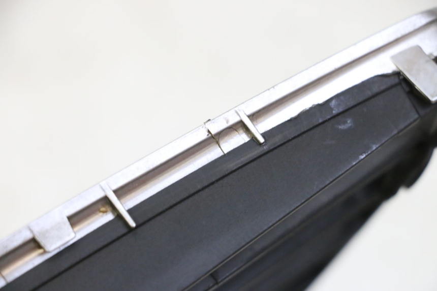 photo de GRILLE RADIATEUR PIAGGIO MP3 LT 300 (2010 - 2016)