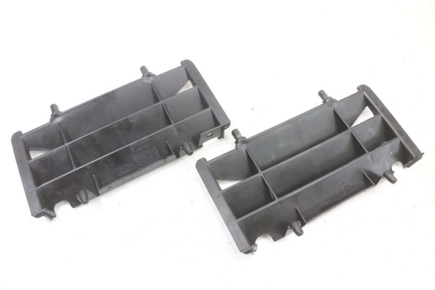 photo de GRILLE RADIATEUR RIEJU MRT 50 (2018 - 2021)