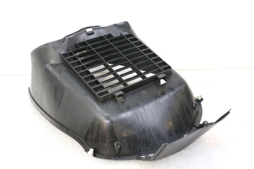 photo de GRILLE RADIATEUR PEUGEOT SATELIS COMPRESSOR K15 125 (2006 - 2009)