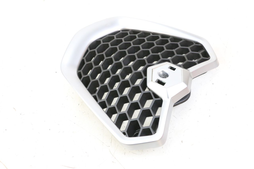 photo de GRILLE RADIATEUR PIAGGIO MP3 500 (2014 - 2016)