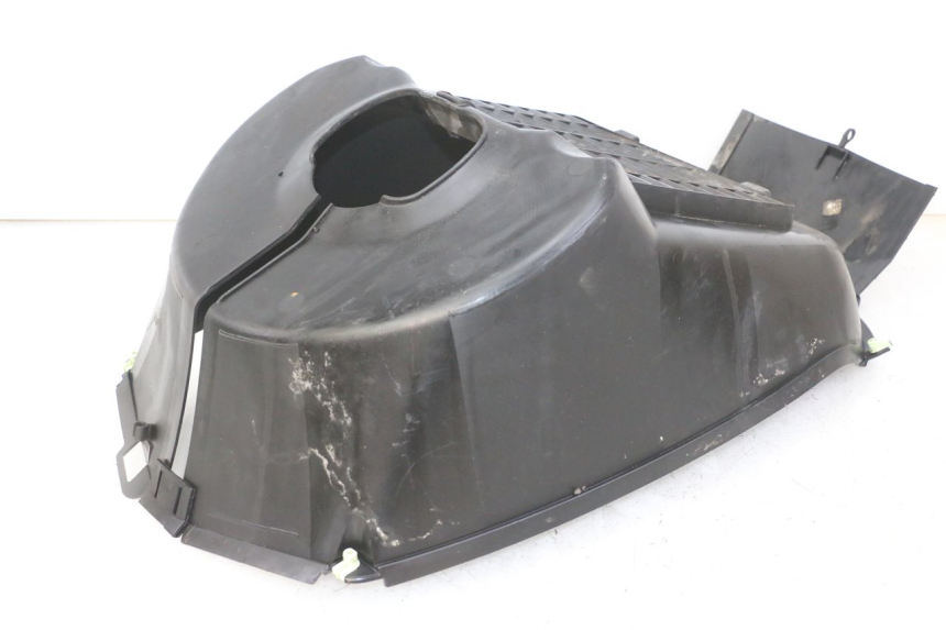 photo de GRILLE RADIATEUR PEUGEOT SATELIS COMPRESSOR K15 125 (2006 - 2009)