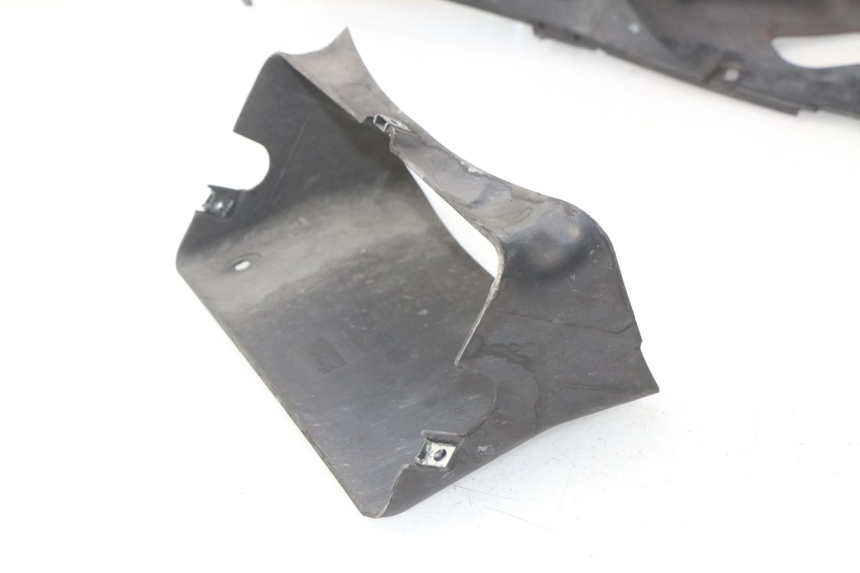 photo de GRILLE RADIATEUR YAMAHA X-MAX XMAX 125 (2010 - 2014)