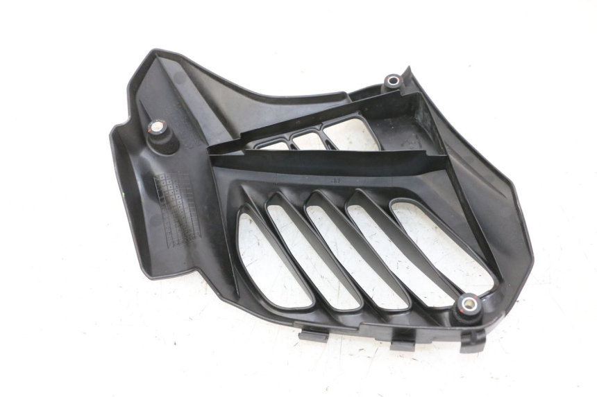 photo de GRILLE RADIATEUR YAMAHA XMAX X-MAX 125 (2021 - 2025)