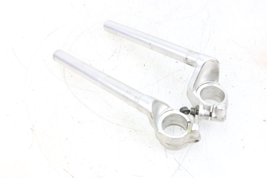 photo de GUIDON HONDA NSR R 125 (1994 - 2003) - Autre angle de vue