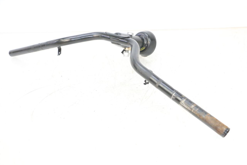 photo de GUIDON PEUGEOT SATELIS 125 (2013 - 2018) - Gros plan technique