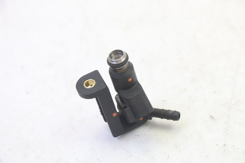 photo de INJECTEUR QUADRO 4 4D 350 (2015 - 2018)
