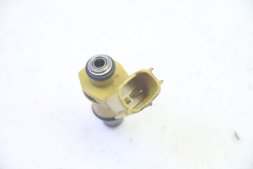 photo de INJECTEUR SUZUKI BURGMAN 125 (2007 - 2014) - Autre angle de vue