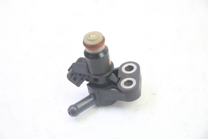 photo de INJECTEUR HONDA FES S-WING SWING ABS 125 (2007 - 2015)