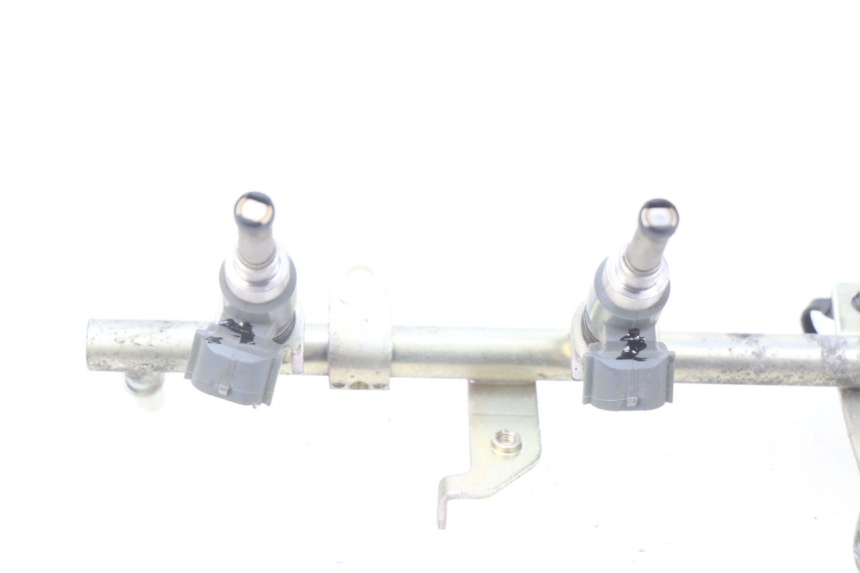 photo de INJECTEUR YAMAHA FJR ABS 1300 (2016 - 2020)