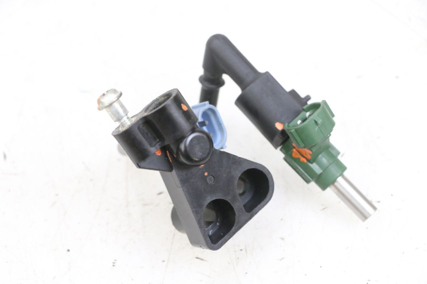 photo de INJECTEUR KAWASAKI KXF KX-F 250 (2017 - 2019) - Gros plan technique