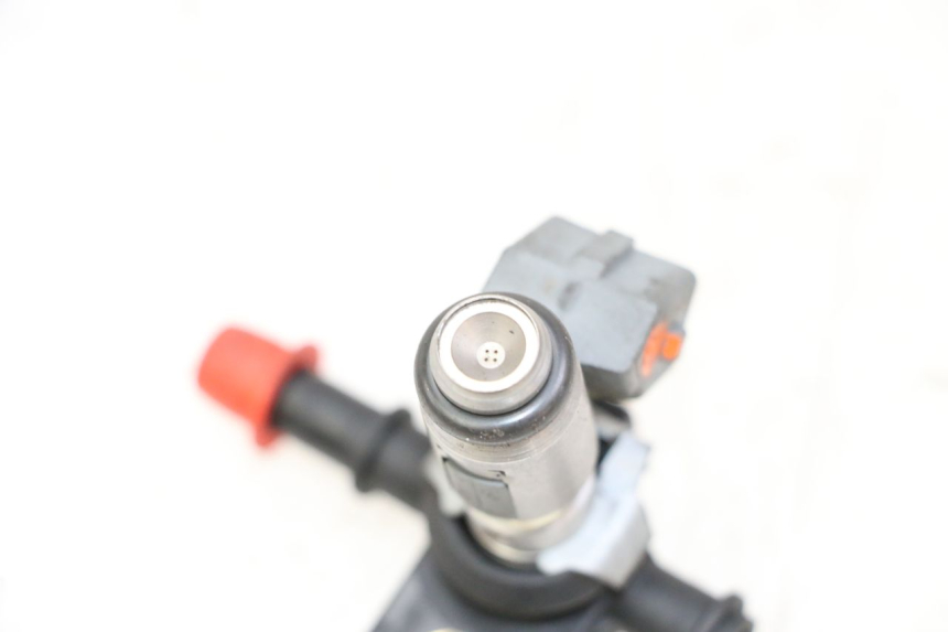 photo de INJECTEUR PIAGGIO MP3 500 (2014 - 2016)